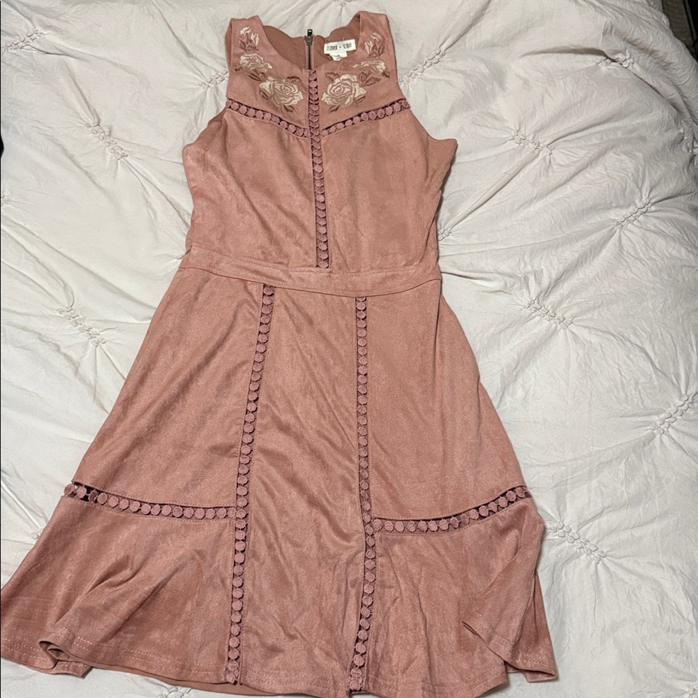 Pink Sleeveless Dress with Embroidered Details